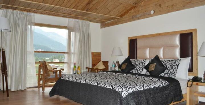 Swiss Wood Hotel Manāli Esterno foto